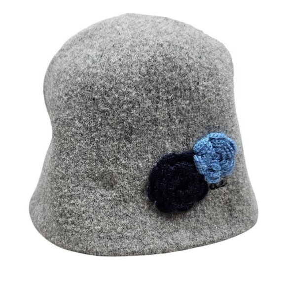 American Eagle Outfitters Gray Wool Blend Cloche Hat Bucket Blue Crochet Flowers - Picture 1 of 5